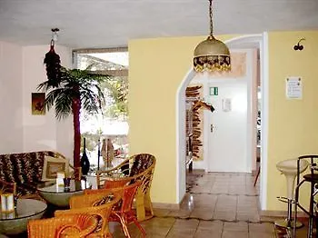 Adenia Hotel 3*
