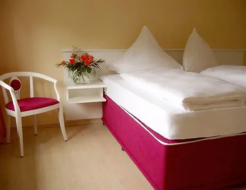 Adenia Höchenschwand